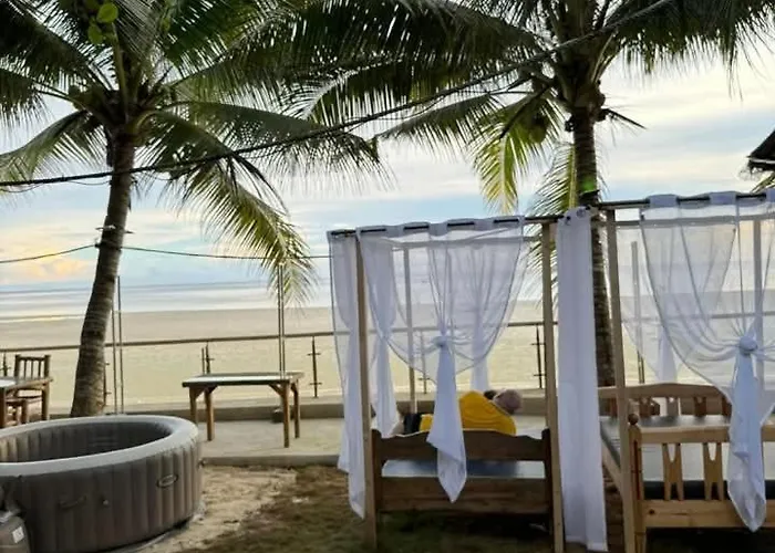 Resort Hydrogen Bar And
