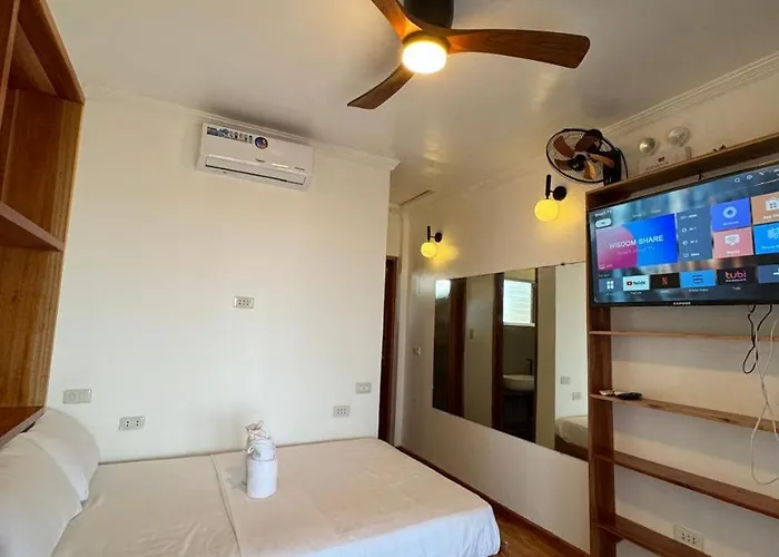 Hydrogen Bar And Resort San Francisco (Cebu)