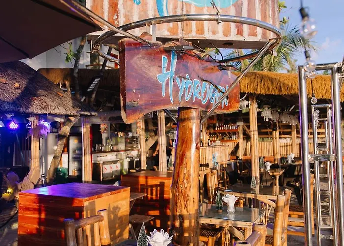 Hydrogen Bar And * San Francisco (Cebu)