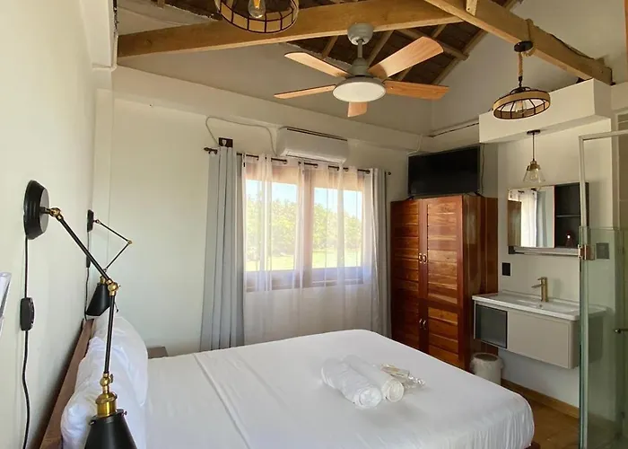 Resort Hydrogen Bar And San Francisco (Cebu)