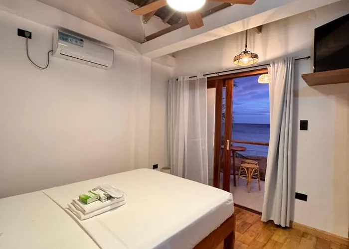Resort Hydrogen Bar And